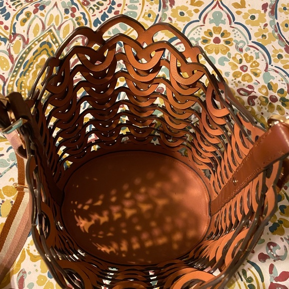 COPY - Kate Spade Dorie Bag - Picture 3 of 8